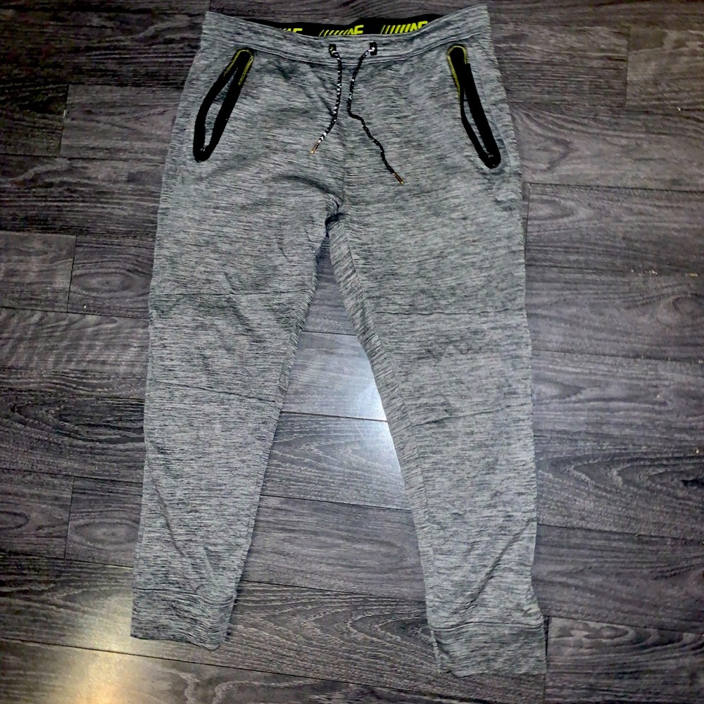 American Eagle Joggers